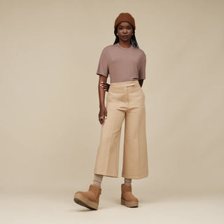 UGG: ALL SPICE AMARY'S RELAXED TEE-Tops-Moody on Main