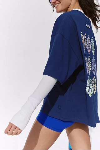 FP MOVEMENT: TACKLE LOGO TEE - URBAN BUTI NAVY-Tops-Moody on Main