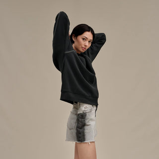 UGG: CLASSIC CREWNECK- BLACK-Tops-Moody on Main