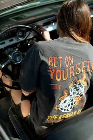 BET ON YOURSELF TEE-Tops-Moody on Main